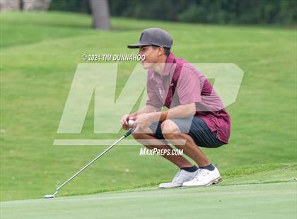 Thumbnail 3 in UIL 3A Boys Golf Finals photogallery.