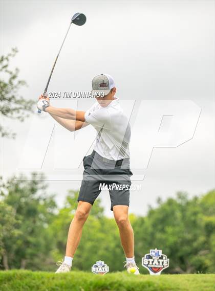 Thumbnail 3 in UIL 3A Boys Golf Finals photogallery.