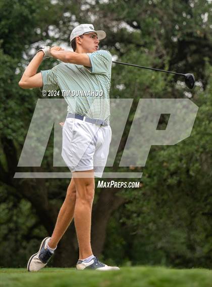Thumbnail 1 in UIL 3A Boys Golf Finals photogallery.