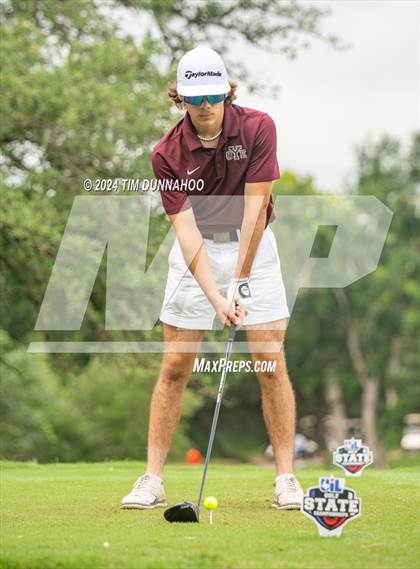 Thumbnail 2 in UIL 3A Boys Golf Finals photogallery.