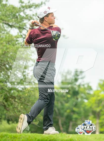 Thumbnail 2 in UIL 3A Boys Golf Finals photogallery.