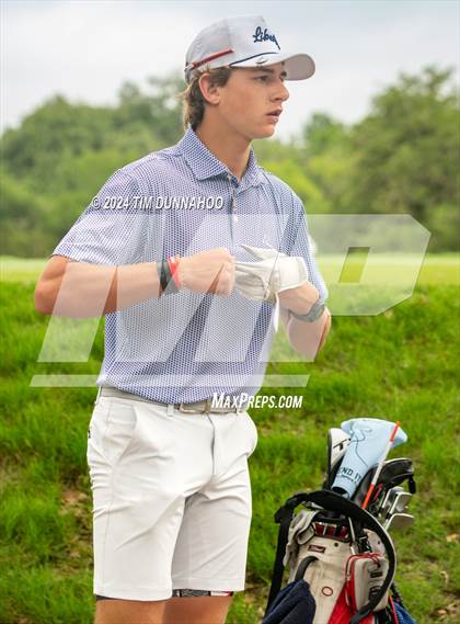 Thumbnail 1 in UIL 3A Boys Golf Finals photogallery.