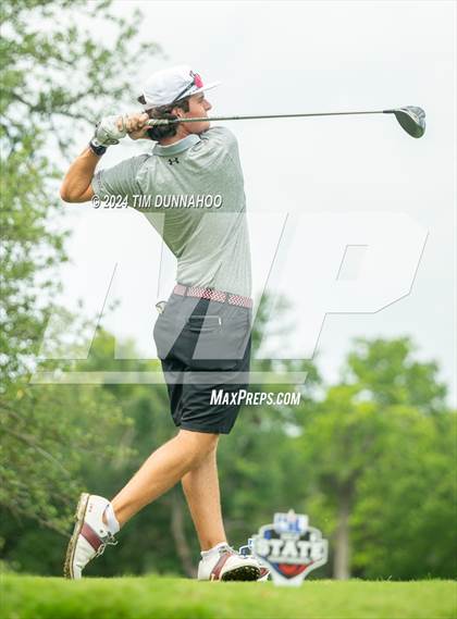 Thumbnail 2 in UIL 3A Boys Golf Finals photogallery.