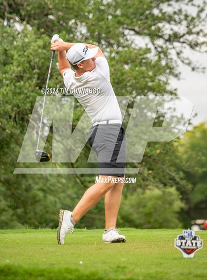 Thumbnail 2 in UIL 3A Boys Golf Finals photogallery.