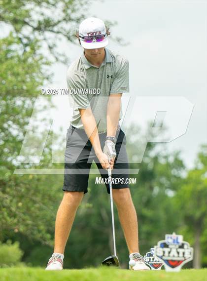 Thumbnail 3 in UIL 3A Boys Golf Finals photogallery.