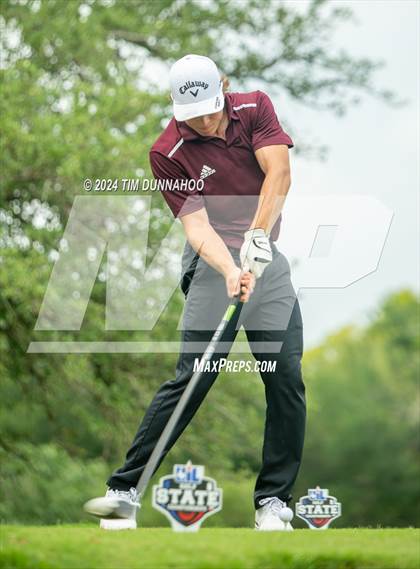 Thumbnail 1 in UIL 3A Boys Golf Finals photogallery.