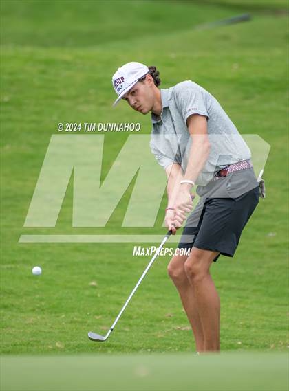 Thumbnail 1 in UIL 3A Boys Golf Finals photogallery.