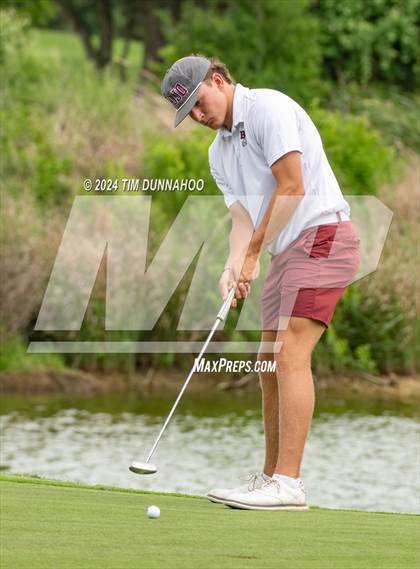 Thumbnail 3 in UIL 3A Boys Golf Finals photogallery.