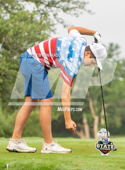 Thumbnail 3 in UIL 3A Boys Golf Finals photogallery.