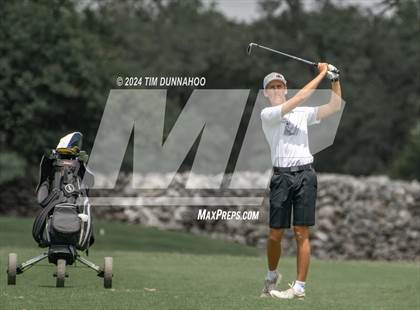 Thumbnail 2 in UIL 3A Boys Golf Finals photogallery.