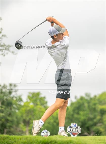 Thumbnail 1 in UIL 3A Boys Golf Finals photogallery.