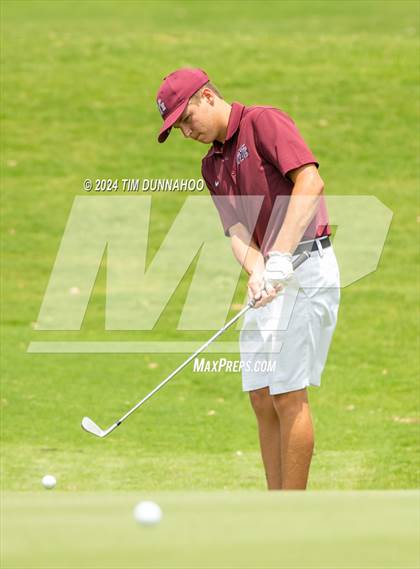Thumbnail 2 in UIL 3A Boys Golf Finals photogallery.