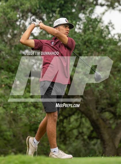 Thumbnail 2 in UIL 3A Boys Golf Finals photogallery.