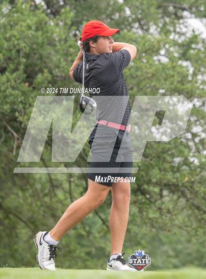 Thumbnail 3 in UIL 3A Boys Golf Finals photogallery.