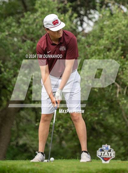 Thumbnail 2 in UIL 3A Boys Golf Finals photogallery.