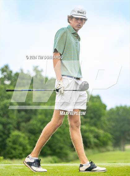Thumbnail 3 in UIL 3A Boys Golf Finals photogallery.