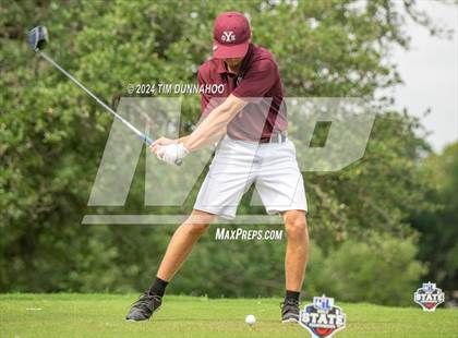 Thumbnail 1 in UIL 3A Boys Golf Finals photogallery.