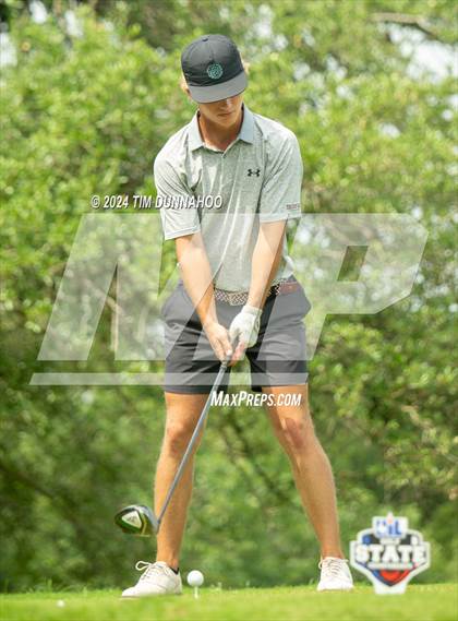 Thumbnail 1 in UIL 3A Boys Golf Finals photogallery.