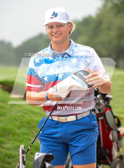 Thumbnail 1 in UIL 3A Boys Golf Finals photogallery.