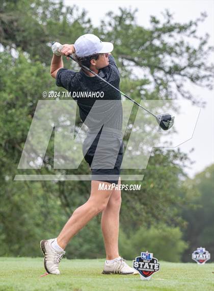 Thumbnail 3 in UIL 3A Boys Golf Finals photogallery.