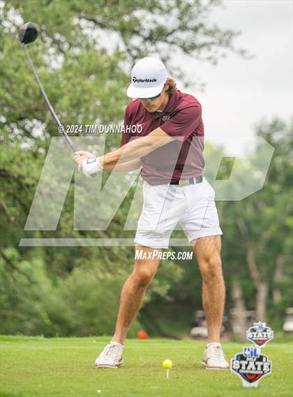 Thumbnail 3 in UIL 3A Boys Golf Finals photogallery.