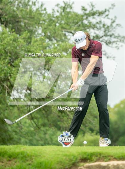 Thumbnail 1 in UIL 3A Boys Golf Finals photogallery.