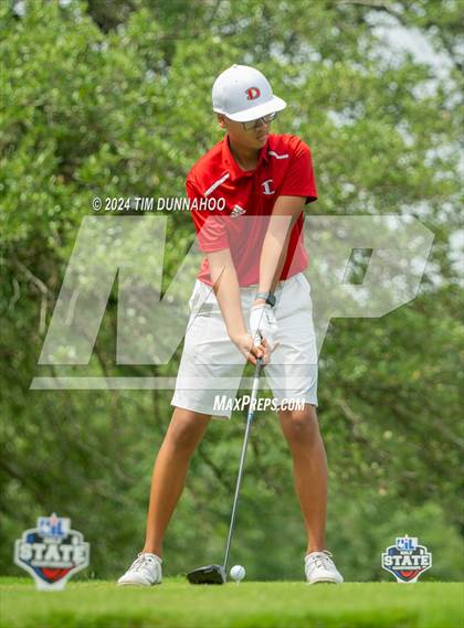 Thumbnail 1 in UIL 3A Boys Golf Finals photogallery.