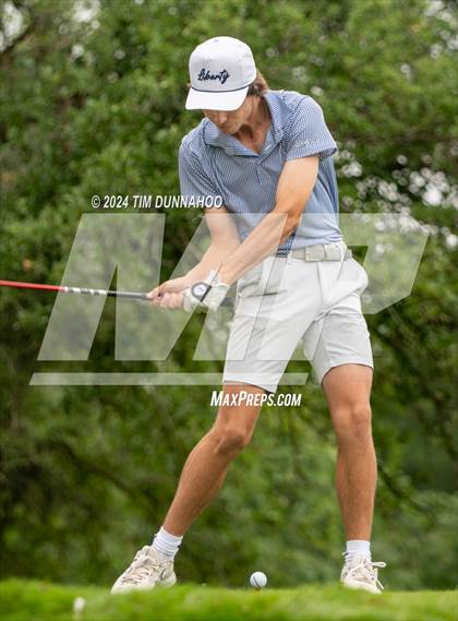 Thumbnail 1 in UIL 3A Boys Golf Finals photogallery.