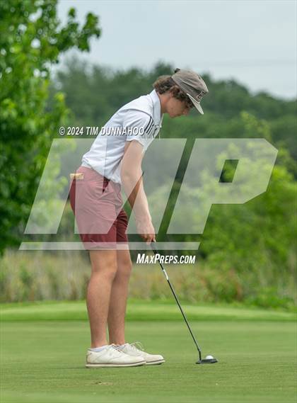 Thumbnail 2 in UIL 3A Boys Golf Finals photogallery.