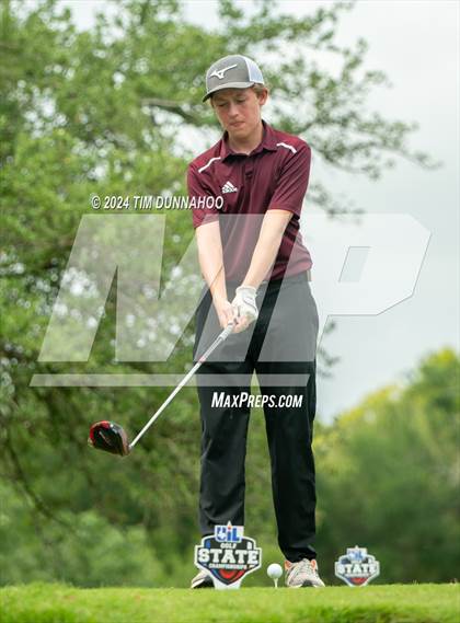 Thumbnail 3 in UIL 3A Boys Golf Finals photogallery.