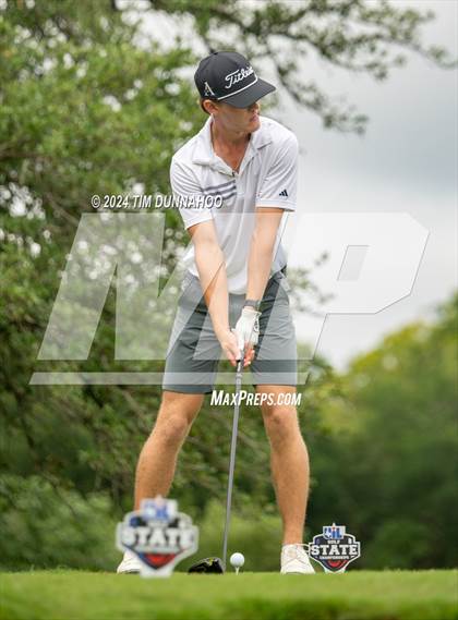 Thumbnail 3 in UIL 3A Boys Golf Finals photogallery.