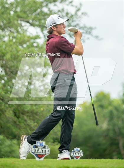 Thumbnail 3 in UIL 3A Boys Golf Finals photogallery.