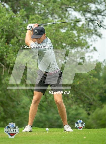 Thumbnail 1 in UIL 3A Boys Golf Finals photogallery.