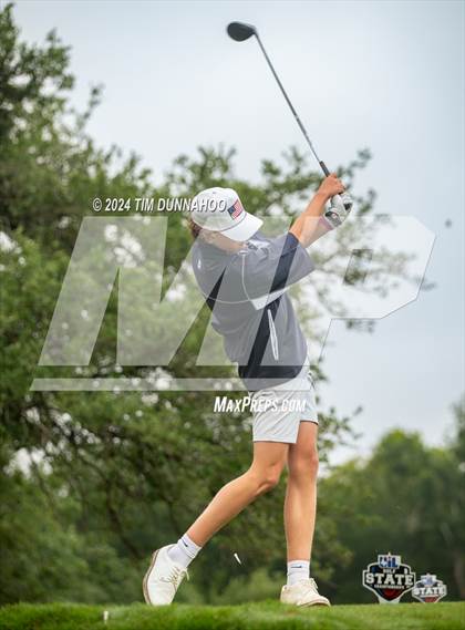 Thumbnail 3 in UIL 3A Boys Golf Finals photogallery.