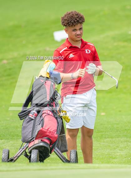 Thumbnail 3 in UIL 3A Boys Golf Finals photogallery.