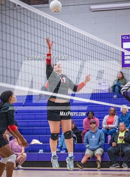 Thumbnail 2 in Berean Baptist Academy @ Village Christian Academy photogallery.