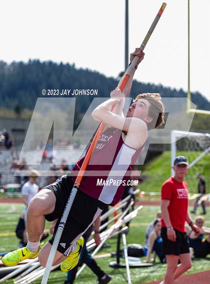 Thumbnail 3 in Mid-Willamette Conference Meet photogallery.