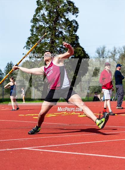 Thumbnail 2 in Mid-Willamette Conference Meet photogallery.