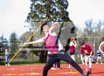Thumbnail 2 in Mid-Willamette Conference Meet photogallery.