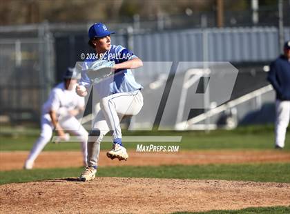 Thumbnail 1 in Davis Sr. @ Oak Ridge photogallery.