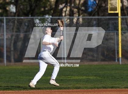 Thumbnail 3 in Davis Sr. @ Oak Ridge photogallery.