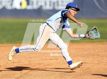 Thumbnail 3 in Davis Sr. @ Oak Ridge photogallery.