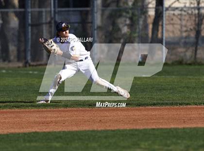 Thumbnail 3 in Davis Sr. @ Oak Ridge photogallery.