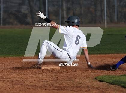 Thumbnail 1 in Davis Sr. @ Oak Ridge photogallery.
