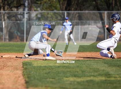 Thumbnail 3 in Davis Sr. @ Oak Ridge photogallery.
