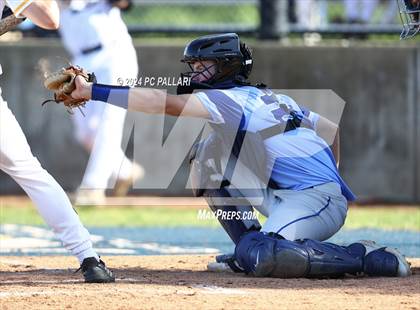Thumbnail 1 in Davis Sr. @ Oak Ridge photogallery.