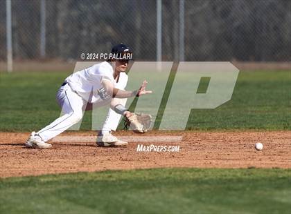 Thumbnail 2 in Davis Sr. @ Oak Ridge photogallery.