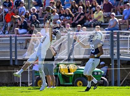 Thumbnail 2 in Berks Catholic @ Wyomissing photogallery.