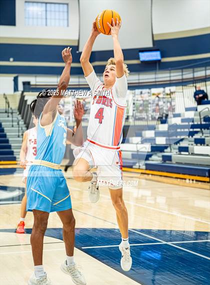 Thumbnail 3 in Foothill vs. Timpview photogallery.