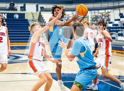 Thumbnail 1 in Foothill vs. Timpview photogallery.